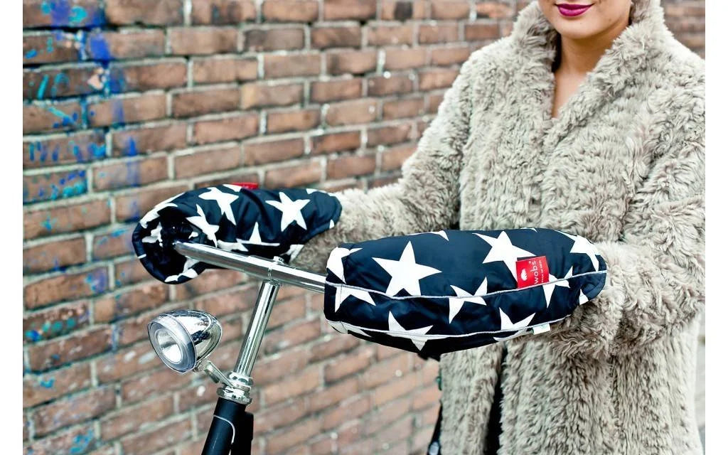 Wobs Handwarmers Black White Stars - Handrem Versie